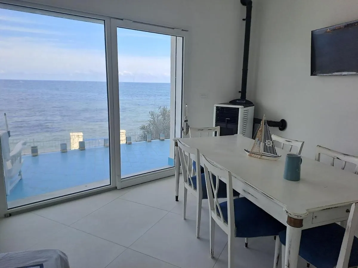 Blue Life, Sea-Luxury Rooms On The Beach Between Palermo And Cefalu' Casteldaccia Italy