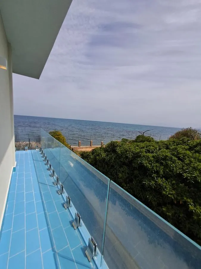 Blue Life, Sea-Luxury Rooms On The Beach Between Palermo And Cefalu' Casteldaccia