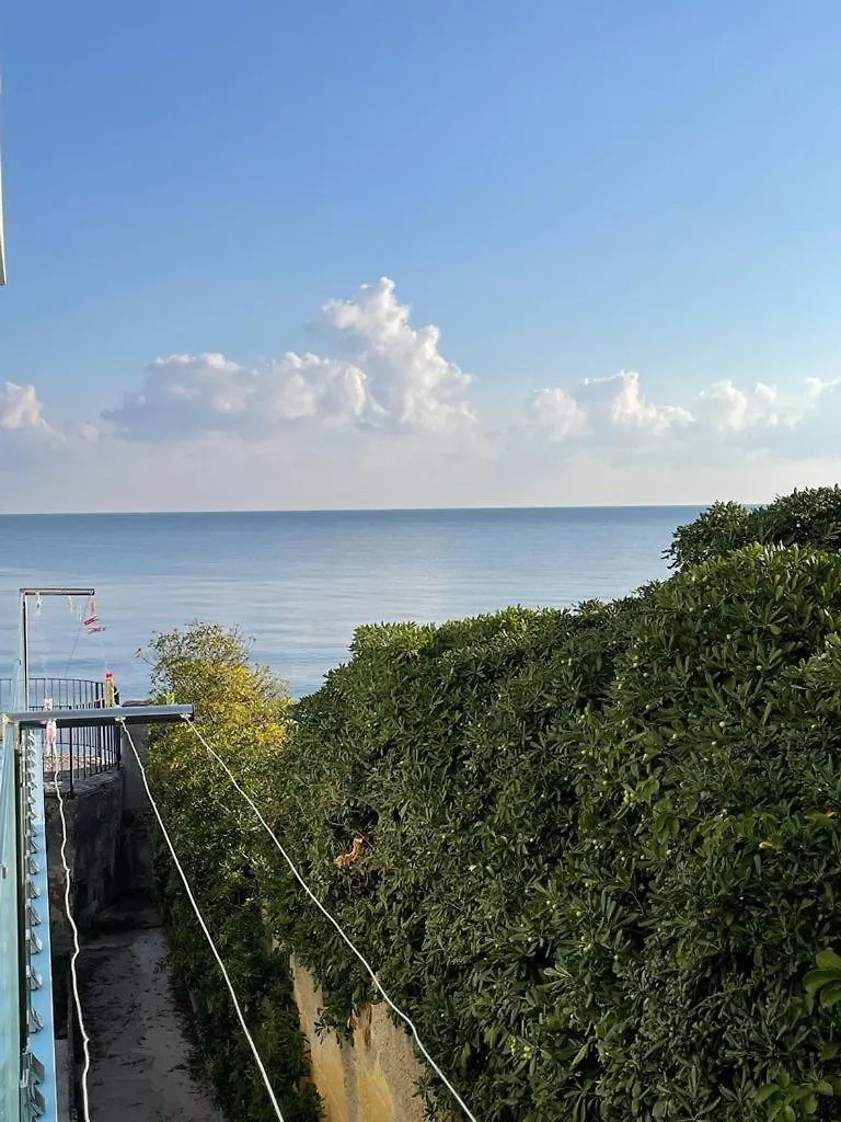 Blue Life, Sea-Luxury Rooms On The Beach Between Palermo And Cefalu' Casteldaccia Italia